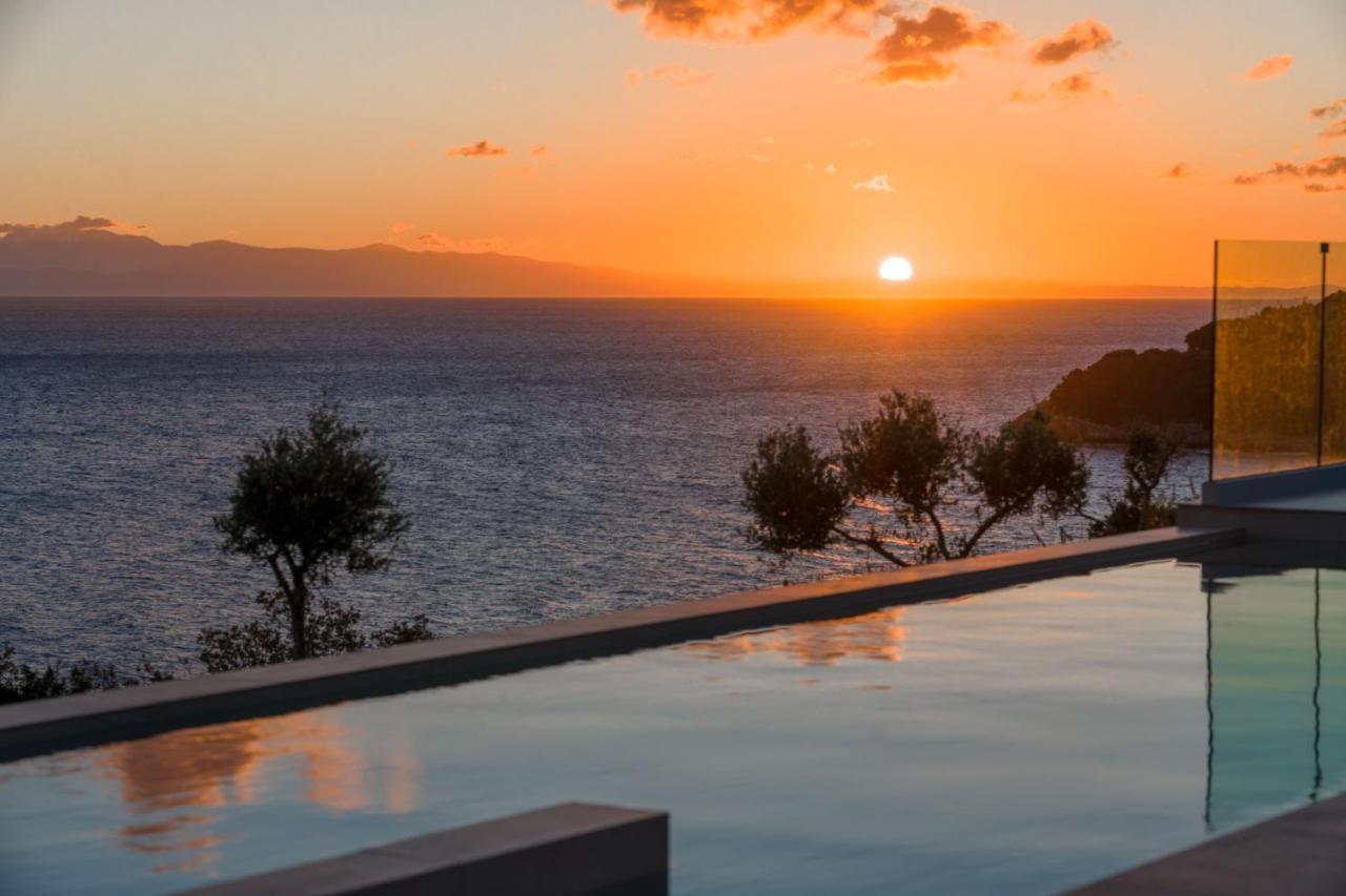 Ktima Agrapidos - Grandpa Villa Poros  Exteriér fotografie