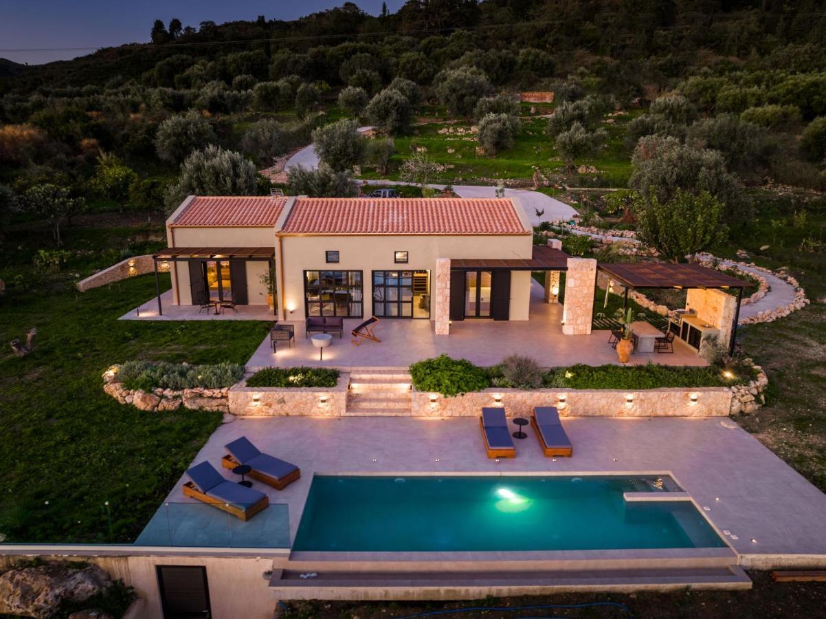 Ktima Agrapidos - Grandpa Villa Poros  Exteriér fotografie